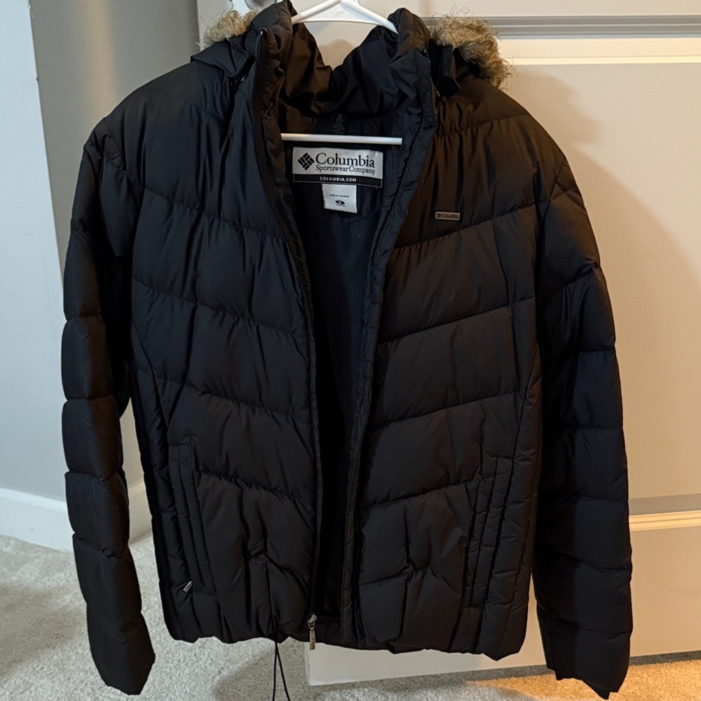 Columbia Black Quilted Hooded Jacket